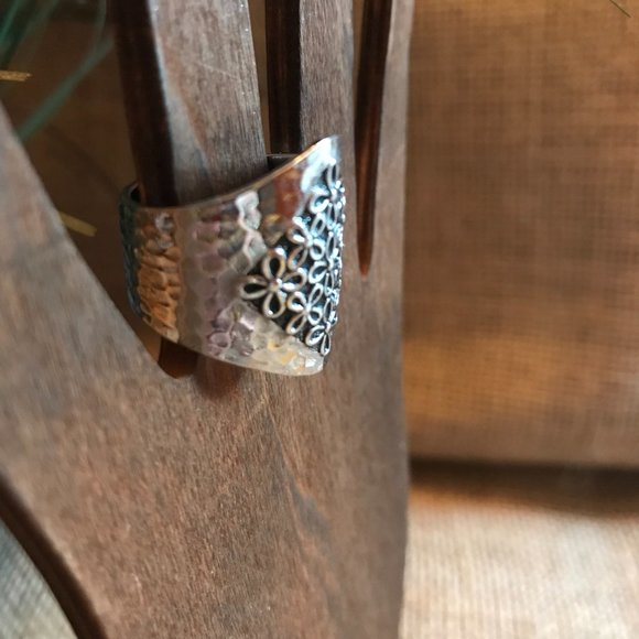 Tocara Barbara Stainless Steel Ring - Size 7.5 - Picture 4 of 4